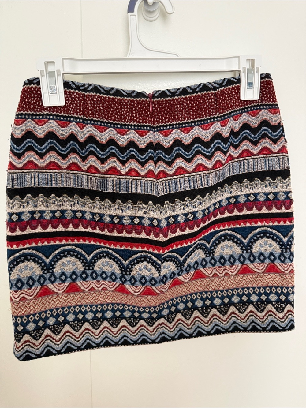Design Lab Lord & Taylor Multicolor Geo-Pattern Knit Mini Skirt - Picture 3 of 6